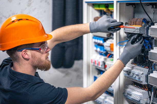 Best Residential Electrician Services  in Avenal, CA